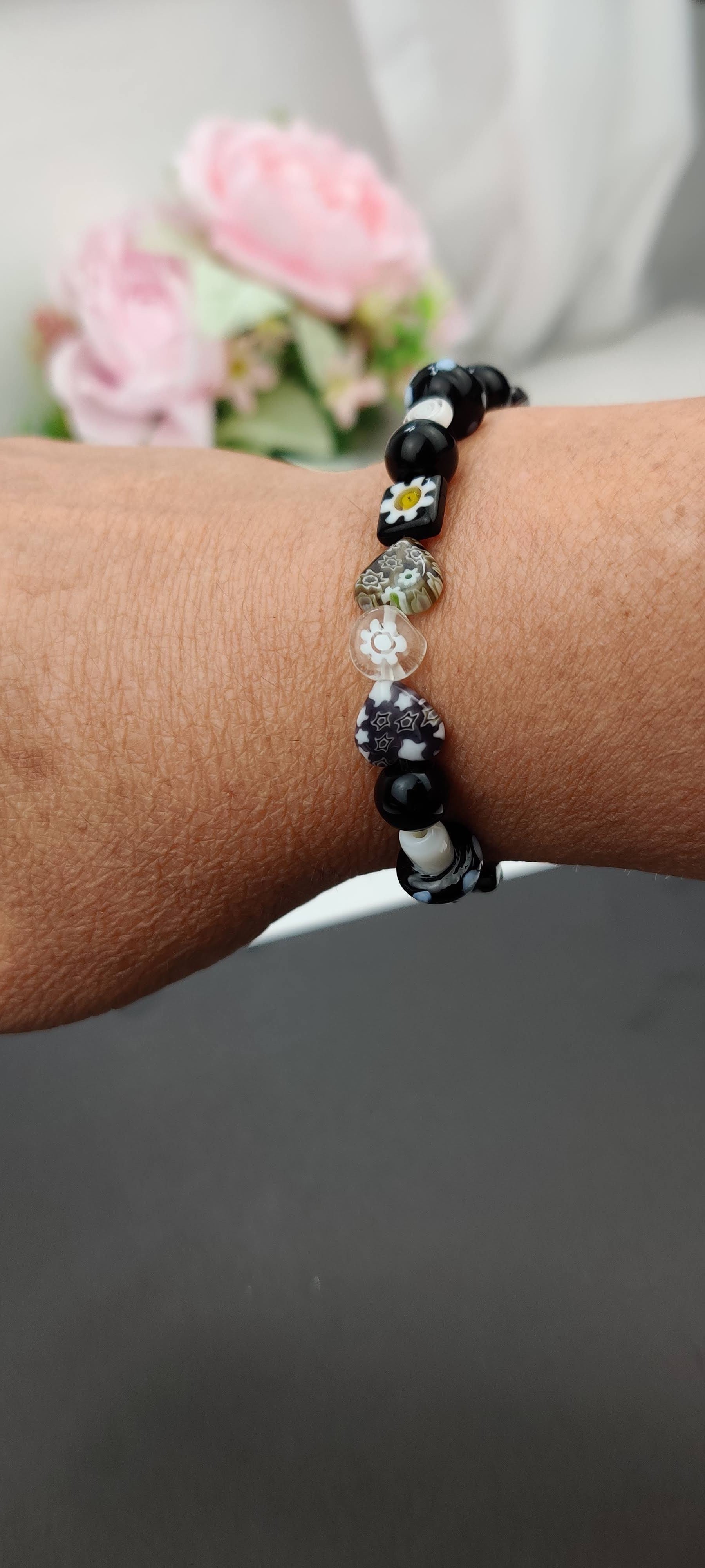 Lampwork Glass Millefiori Beads in Light Black,  Gray and White Glass Beads Stretch Bracelet