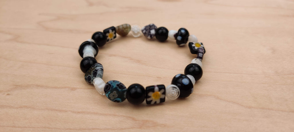 Lampwork Glass Millefiori Beads in Light Black,  Gray and White Glass Beads Stretch Bracelet