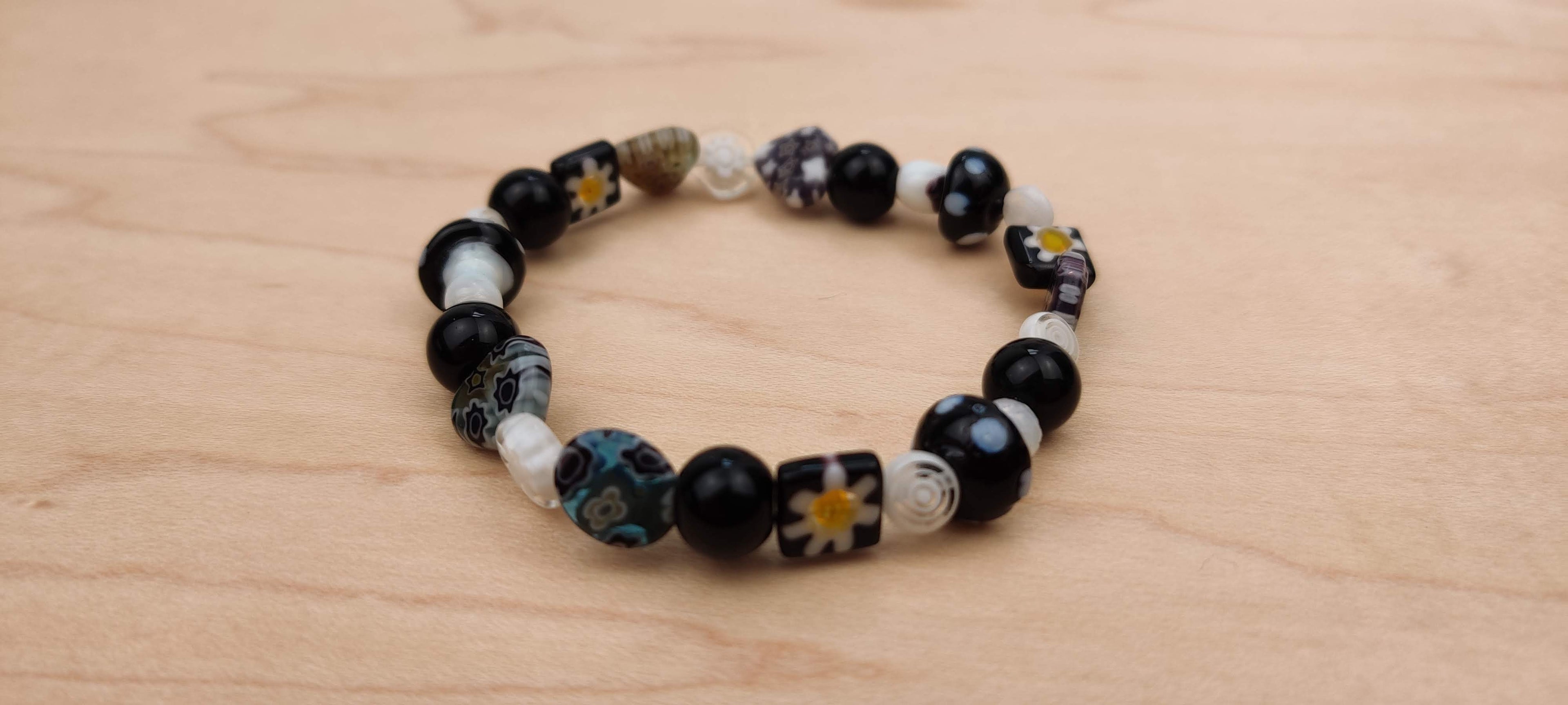 Lampwork Glass Millefiori Beads in Light Black,  Gray and White Glass Beads Stretch Bracelet