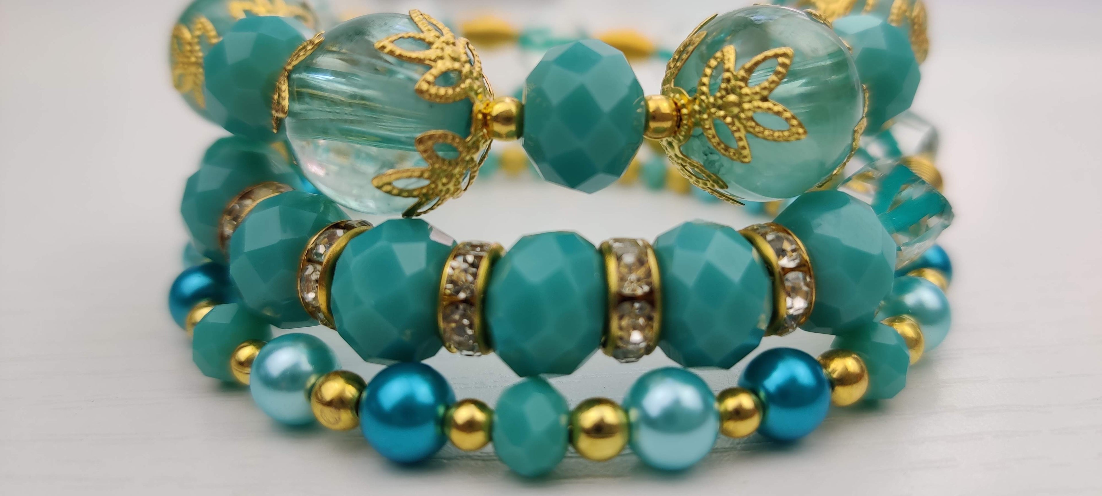 Blue-Green Beads Memory Wire Bracelet