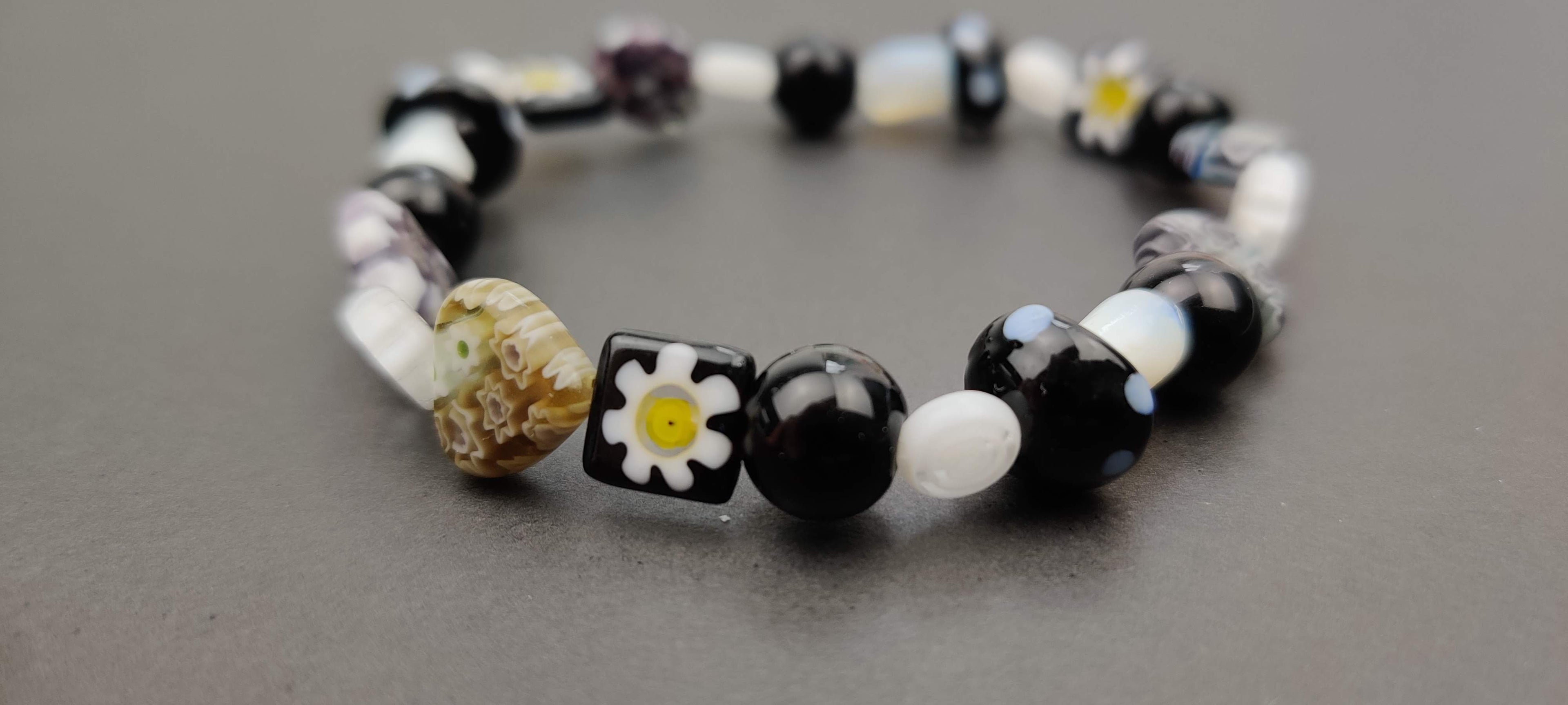 Lampwork Glass Millefiori Beads in Light Black,  Gray and White Glass Beads Stretch Bracelet